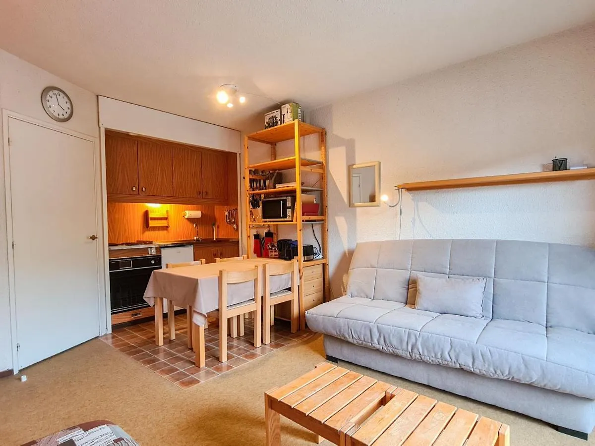 Studio Agreable Avec Balcon Sud, Casier A Ski Et Proche Des Pistes - Fr-1-425-203 Araches-la-Frasse فرنسا